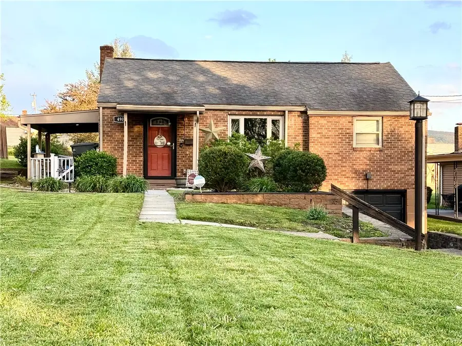 490 N Gallatin Ave Ext, Uniontown, PA 15401 - #2