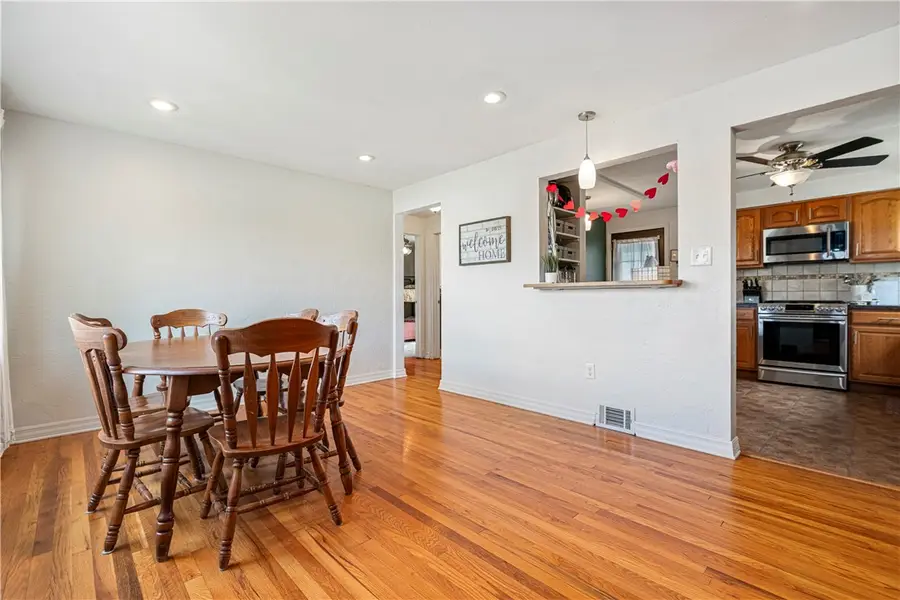 764 Campbell Ave, New Kensington, PA 15068 - #2