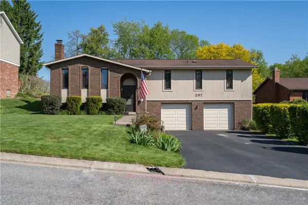 207 Manor Ct, Pittsburgh, PA 15241