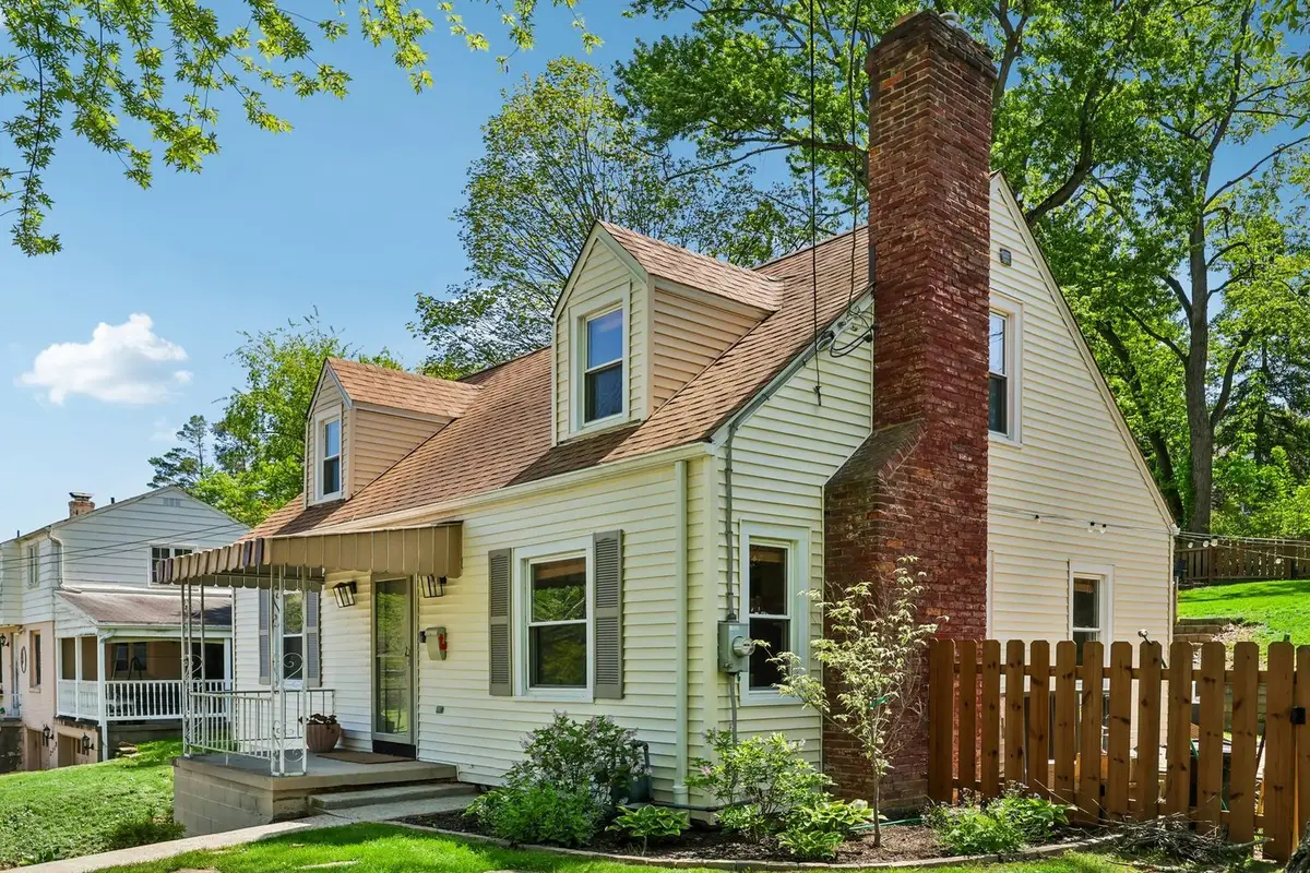 2321 Milford Drive, Bethel Park, PA 15102 - #1