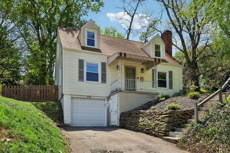 2321 Milford Drive, Bethel Park, PA 15102 - #2
