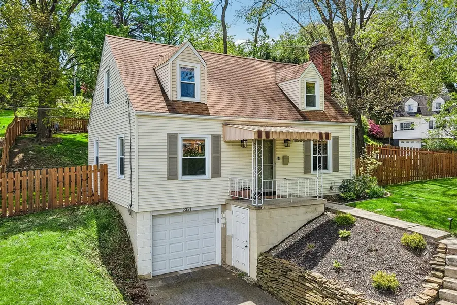 2321 Milford Drive, Bethel Park, PA 15102 - #3