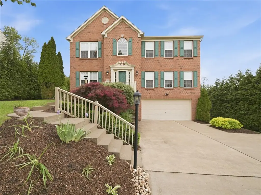217 Field Club Circle, McKees Rocks, PA 15136 - #1