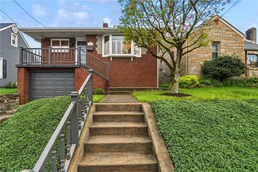 469 Ohio Ave., Rochester, PA 15074 - #2