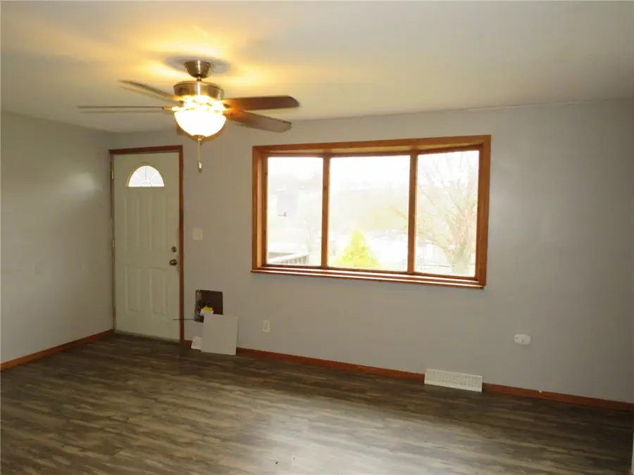 571 Little Daniels Run Rd, Scenery Hill, PA 15360 - #2