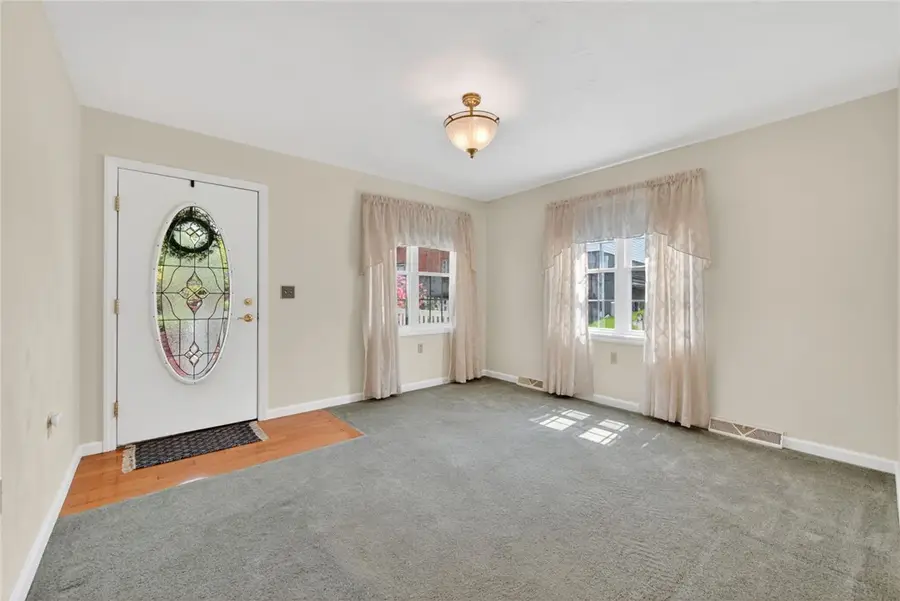 145 Main St, Adamsburg, PA 15611 - #3