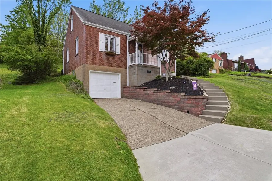 4580 Echo Glen Dr, Pittsburgh, PA 15236 - #3
