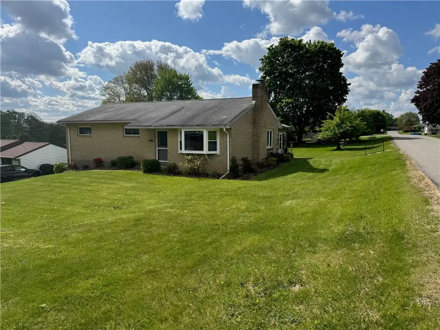 200 North Dr, Butler, PA 16001 - #2