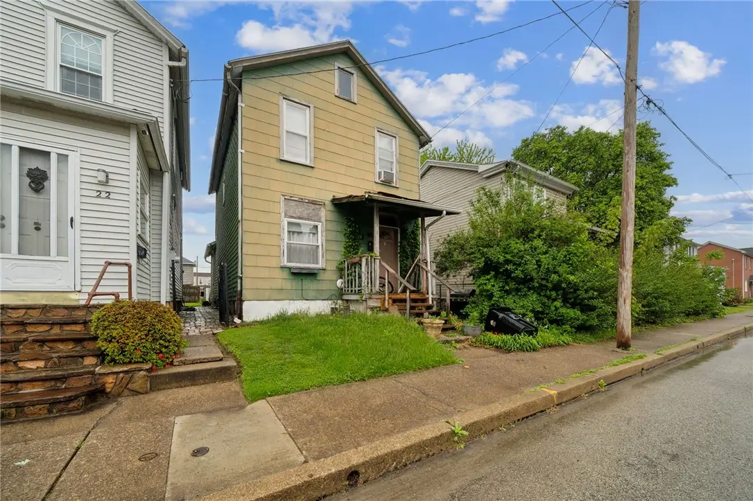 24 Miller St, Latrobe, PA 15650 - #1
