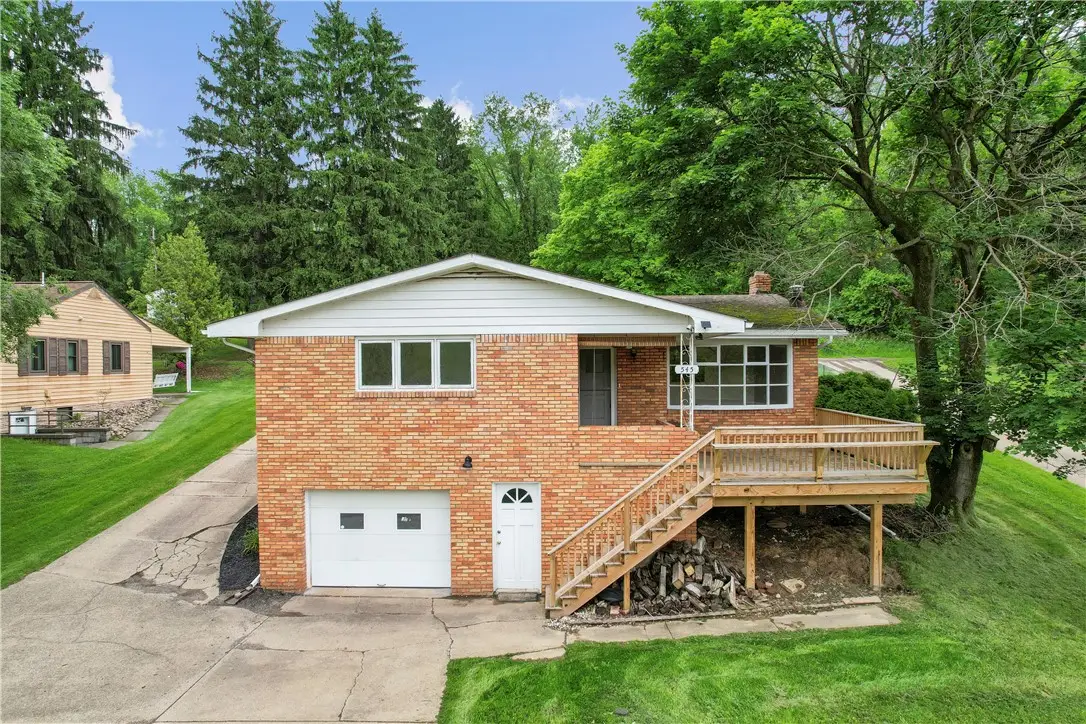 545 Manifold Rd, Washington, PA 15301 - #1