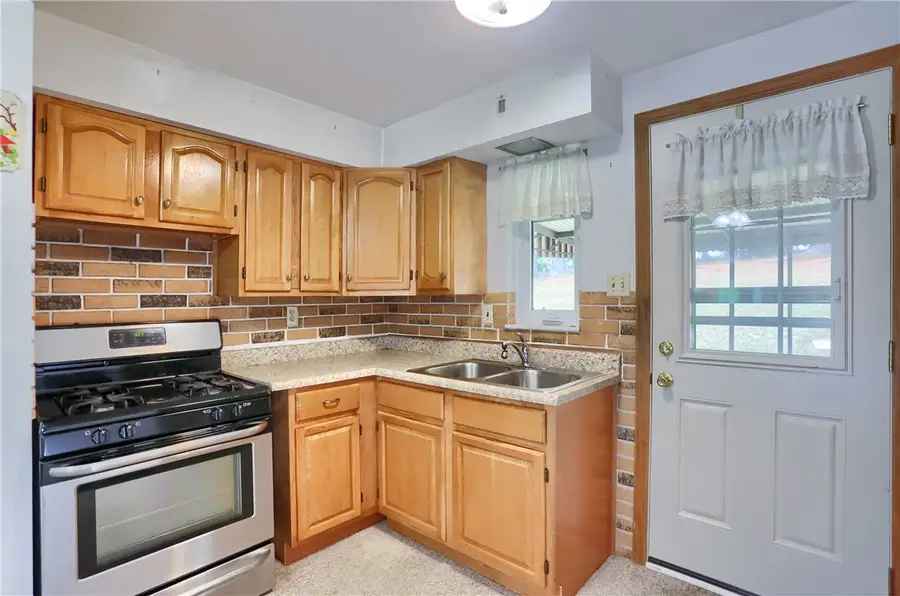 120 High Street, McDonald, PA 15057 - #2