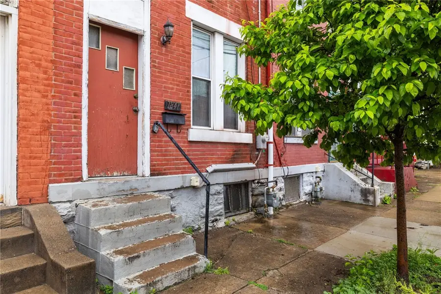 1841 Locust St, Pittsburgh, PA 15219 - #2