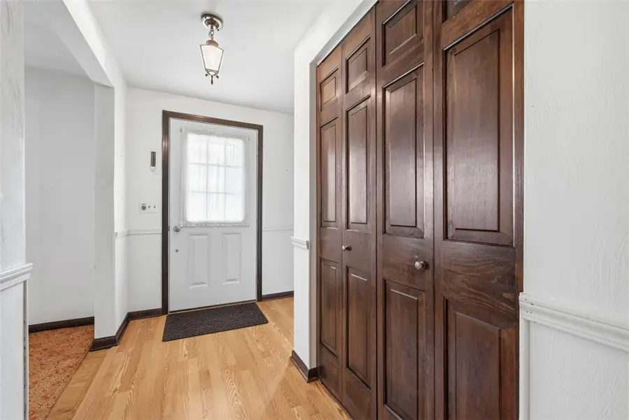 105 Hetherton Dr, Pittsburgh, PA 15237 - #3