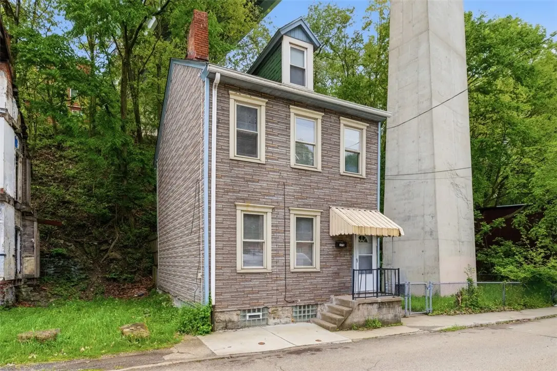 175 Lecky Ave, Pittsburgh, PA 15212 - #1