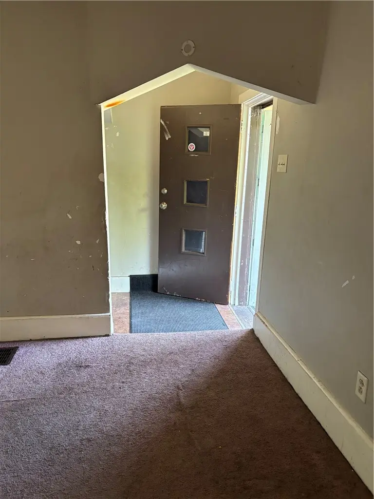 22 Sprague Street, Wilmerding, PA 15148 - #2