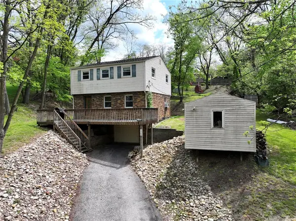 1362 Groveton St, Pittsburgh, PA 15234
