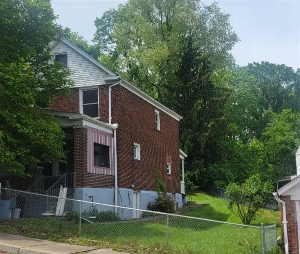 2722 Bethesda St, Pittsburgh, PA 15227 - #1