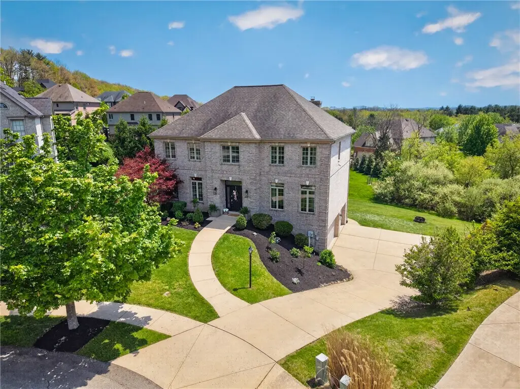 512 Sword Dance Pl, Cranberry, PA 16066 - #1