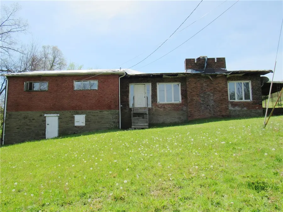 810 Newingham Lane, Arona, PA 15617 - #3