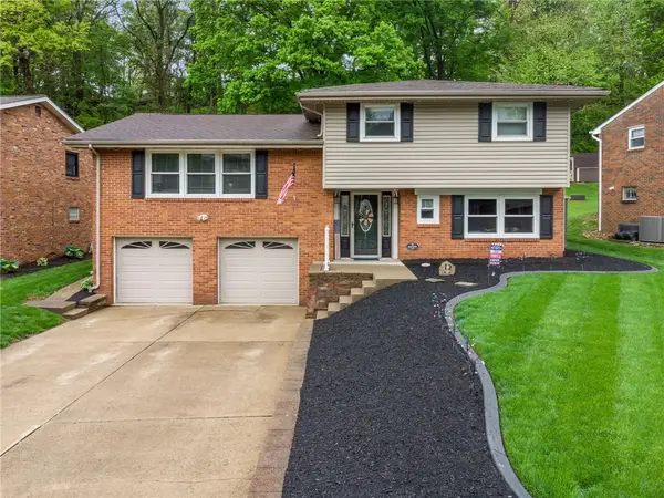 668 Carnival Dr, Pittsburgh, PA 15239