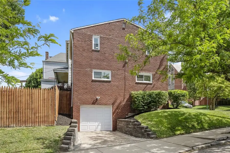 540 Boggs Ave, Pittsburgh, PA 15211 - #2