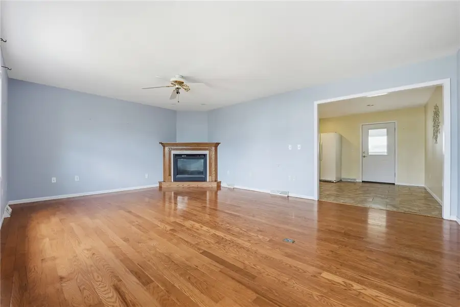 924 Rose Ave, New Castle, PA 16101 - #2