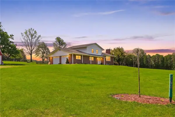 162 County Park Rd, Mount Pleasant, PA 15666