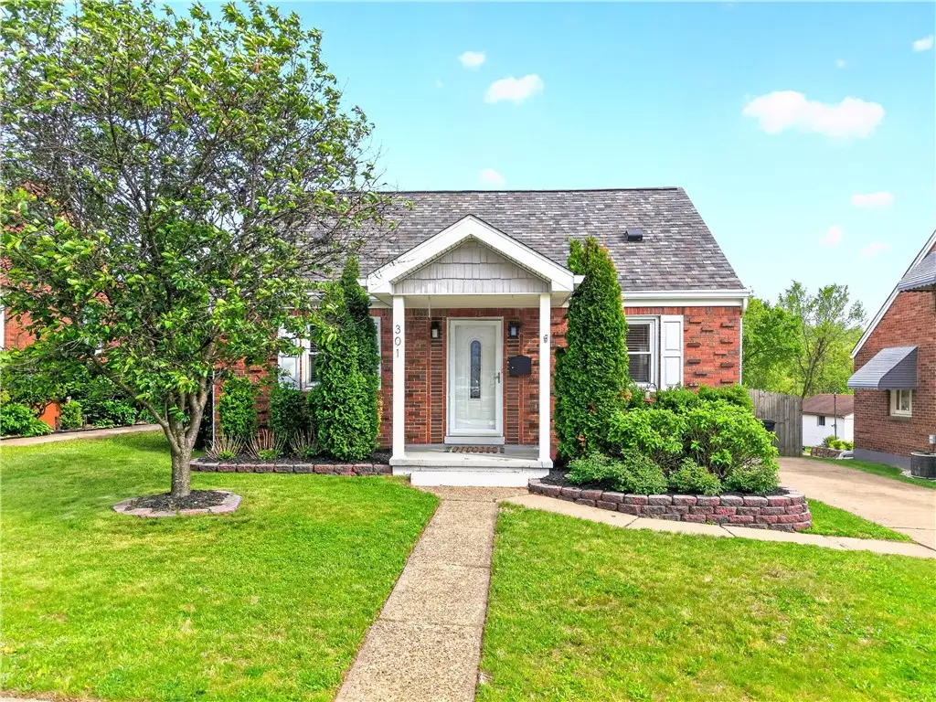 301 Owens Ave, McKeesport, PA 15133 - #1