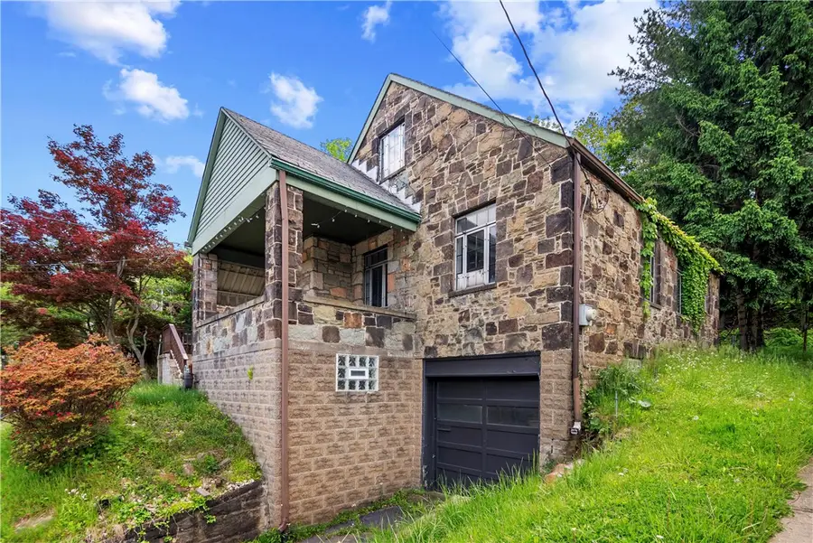 2214 Laketon Rd, Pittsburgh, PA 15221 - #2