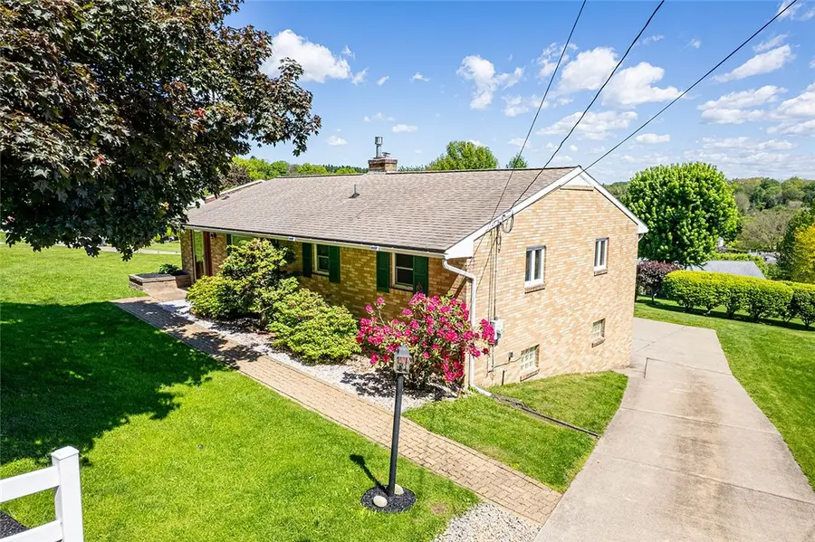 129 Franklin Drive, Greensburg, PA 15601 - #2