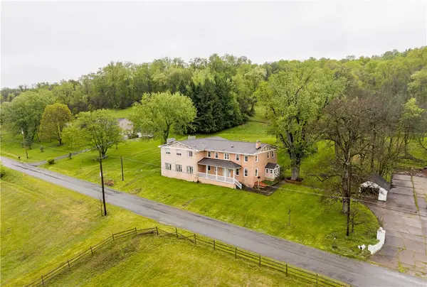 36 Little Mingo Rd, Finleyville, PA 15332