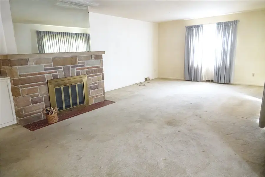 101 White Oak Drive, Butler, PA 16001 - #3