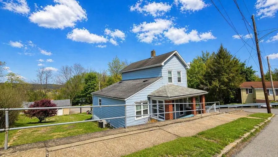 100 Lowell Street, Vandergrift, PA 15690 - #2
