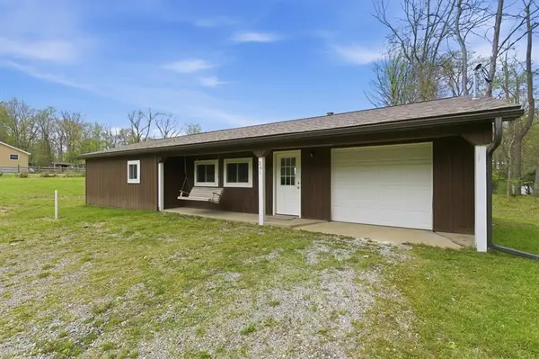 261 Hilltop Acres, Slippery Rock, PA 16057