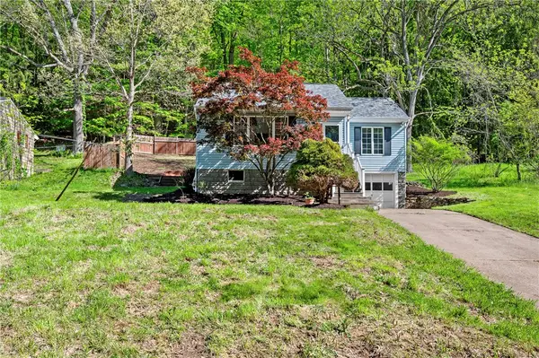 858 Bocktown Rd, Crescent, PA 15046