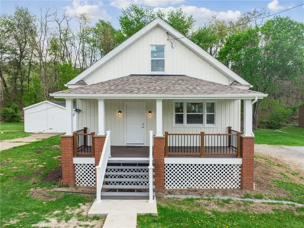 592 Mcmichael Rd, Pittsburgh, PA 15205