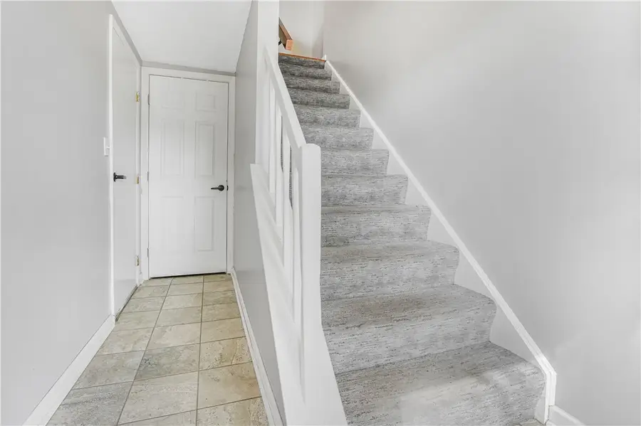 1004 Ryeland Ct, Bridgeville, PA 15017 - #3