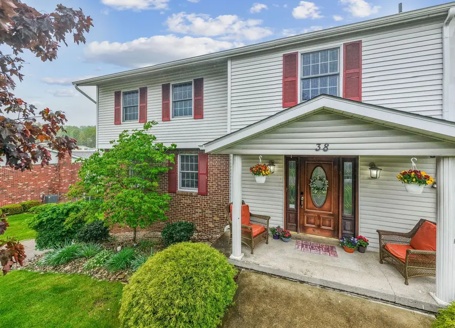 38 Elgin Drive, Greensburg, PA 15601 - #2