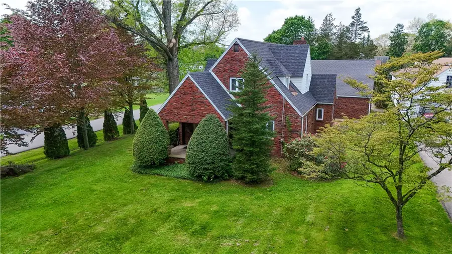 106 Milheim Dr, Butler, PA 16001 - #3