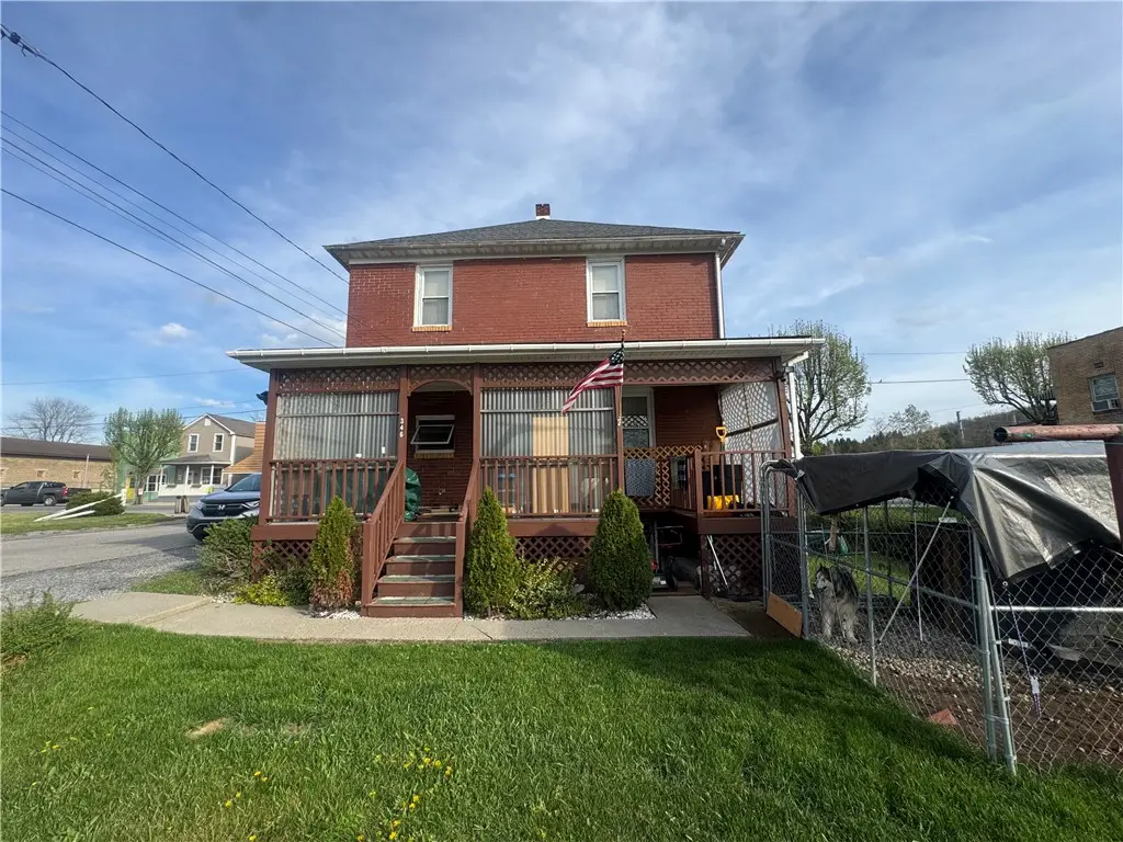 346 Sunshine Ave, Central City, PA 15926 - #1
