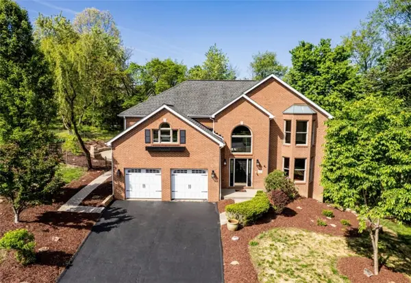 1120 Sandstone Rd, Greensburg, PA 15601