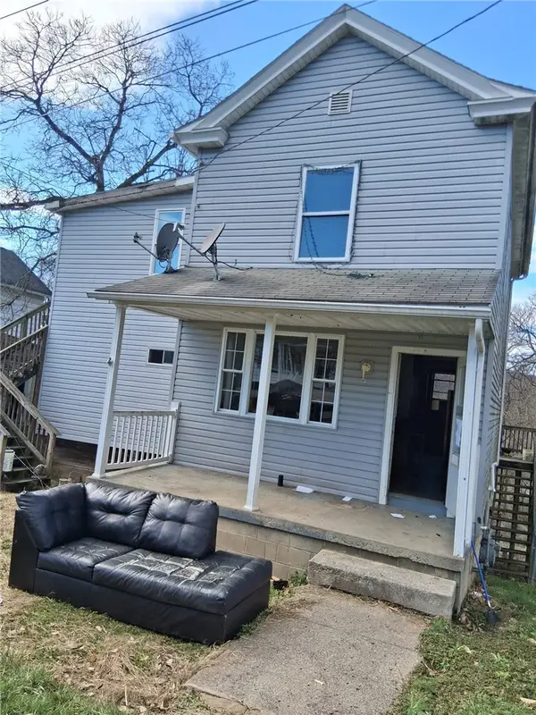 10 Euclid Ave, Port Marion, PA 15474