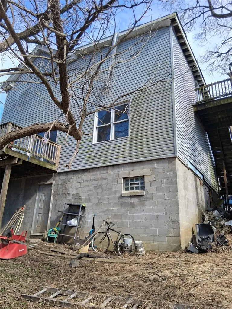 10 Euclid Ave, Point Marion, PA 15474 - #2