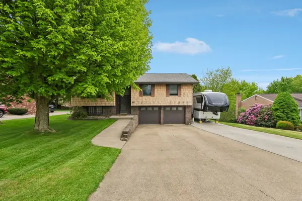 40 Meadowcrest Drive, Cecil, PA 15321