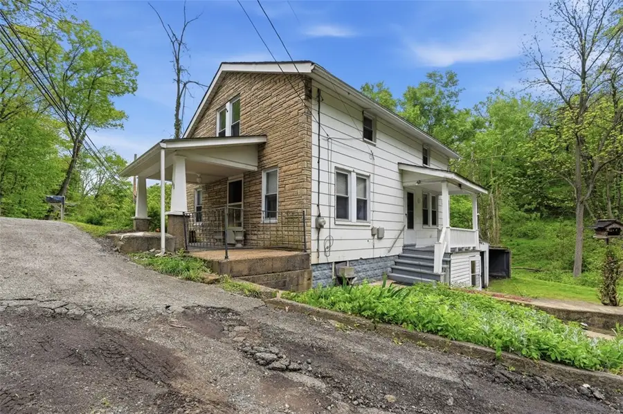 898 Geyer Rd, Pittsburgh, PA 15209 - #2