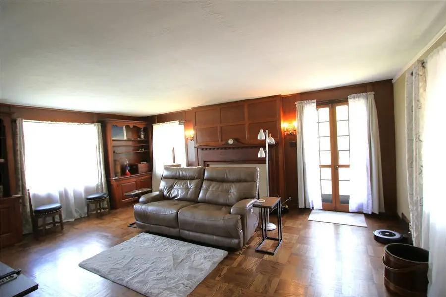 1121 Try Street, Monongahela, PA 15063 - #2