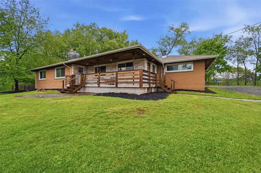 265 Mountain View Rd, Gibsonia, PA 15044 - #2