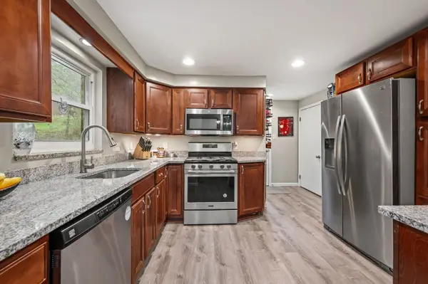 100 Circle Drive, Mckeesport, PA 15131