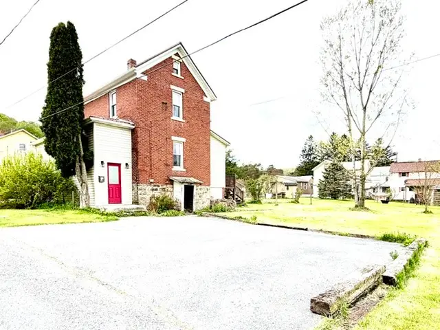 268 Zigler St, Central City, PA 15926 - #2