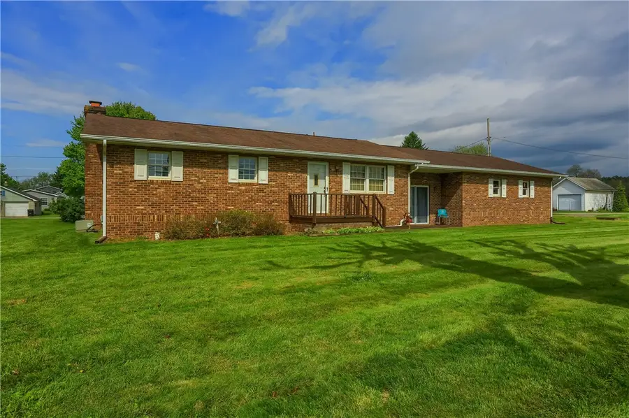 519 Oswald St, Wampum, PA 16157 - #3